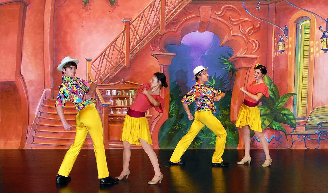 ED577 Havana Cafe Guys and Dolls